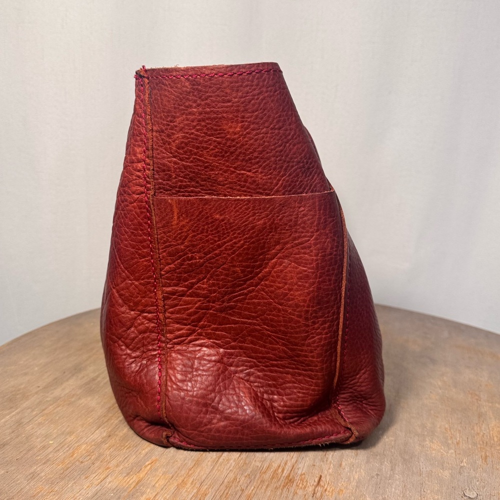 Slouchy Vintage Style Red Leather Tote Bag - Picture 4 of 6
